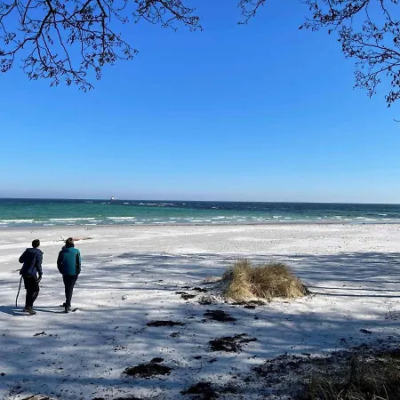 In Peaceful Surroundings * Neksø